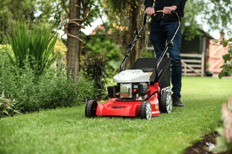 Cobra Lawnmower Cobra 16" Cobra Powered Lawnmower 5055485037701 M41C - Buy Direct from Spare and Square