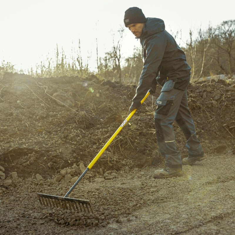 JCB Rakes JCB Professional Contractors Rake JCBCRK11 - Buy Direct from Spare and Square