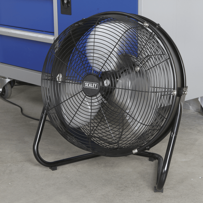 Sealey Fans 18" Industrial High Velocity Floor Fan with Internal Oscillation-HVF18IS 5051747923287 HVF18IS - Buy Direct from Spare and Square