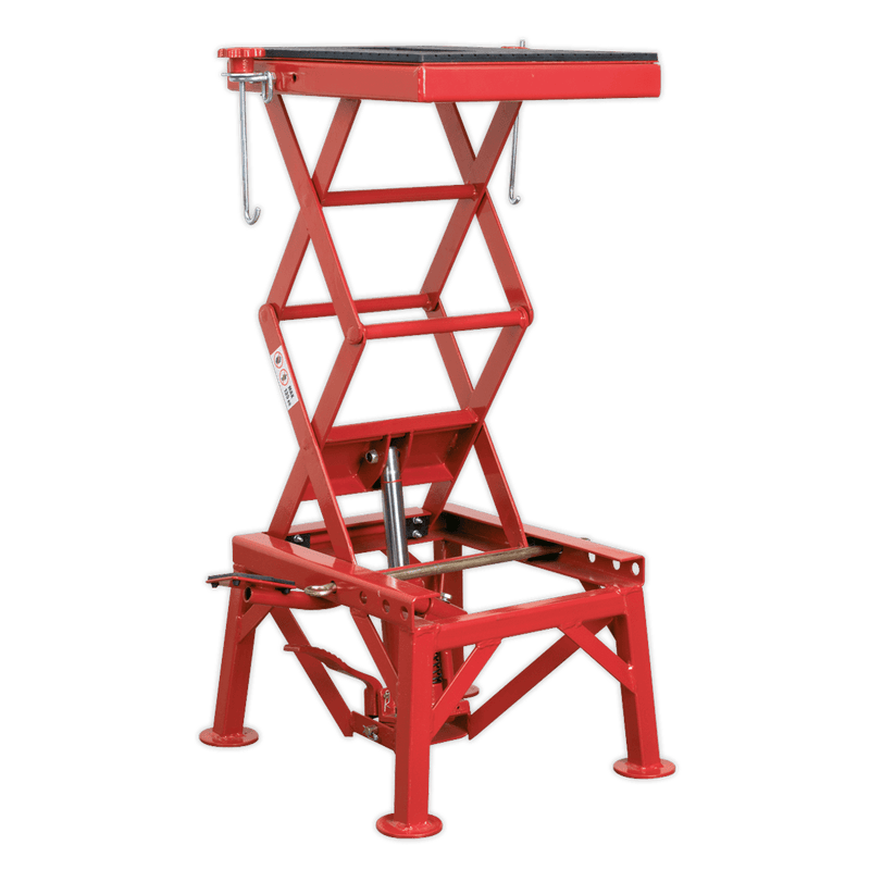 Sealey Motorcycle Lifts & Work Tables 135kg Hydraulic Lift - Off-Road/Trials Bike/Motorcycle-MC135 5024209917766 MC135 - Buy Direct from Spare and Square