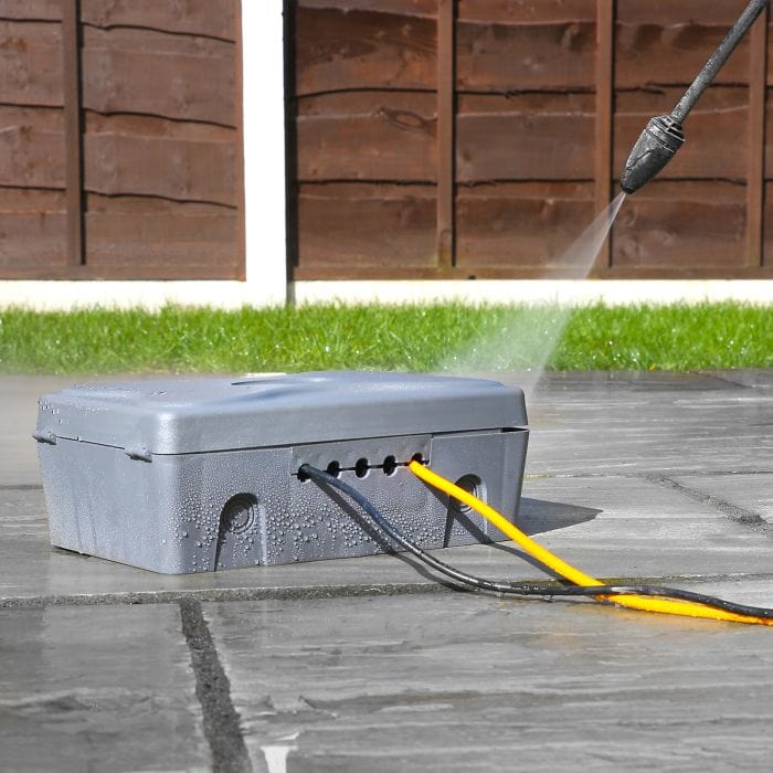 Spare and Square Extension Leads Powersonic Outdoor Weatherproof Electric Box - Orange 4 Gang 10m Extension Lead - IP65 JF3005O - Buy Direct from Spare and Square
